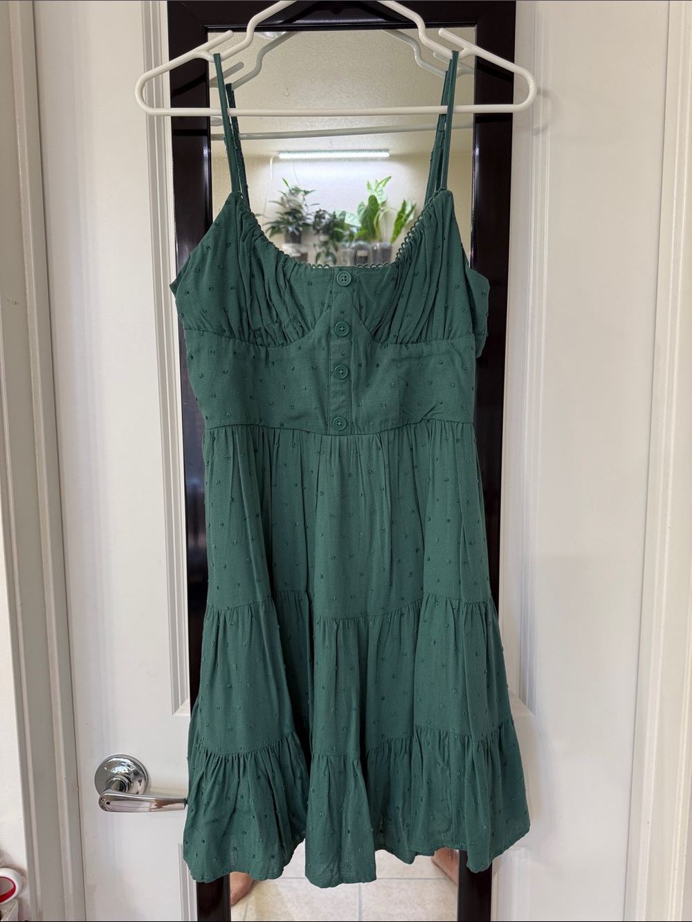 Francesca's Collections Green Button Detailed Tiered Mini Sundress